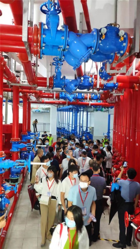 ?？谑形逶春佑變簣@